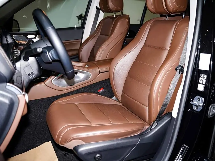 Mercedes-Benz GLE 2025 — Фото 19/20