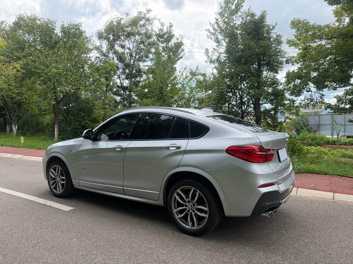 BMW X4 2015 — Photo 7/11