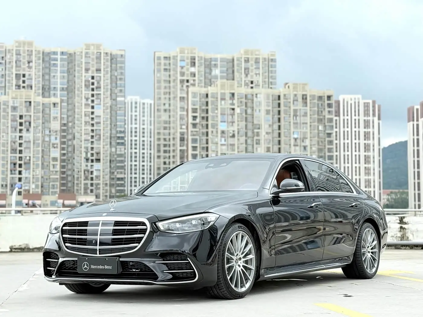 Mercedes-Benz S-Class 2022 — Photo 2/20