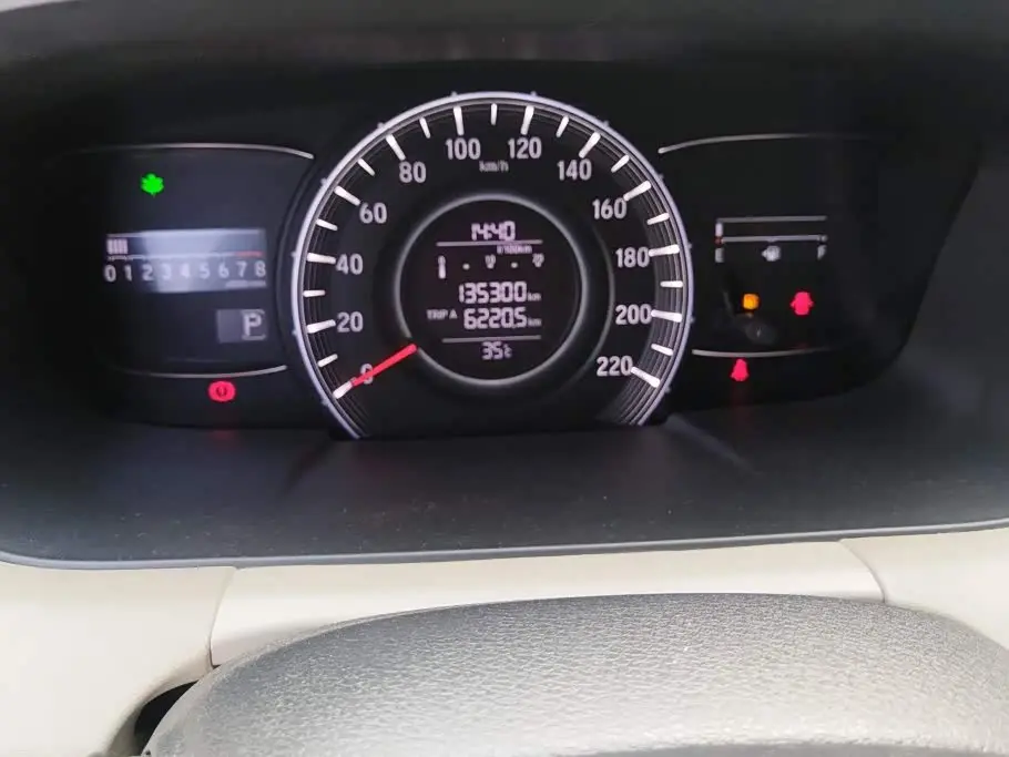Honda Odyssey 2017 — Фото 14/16