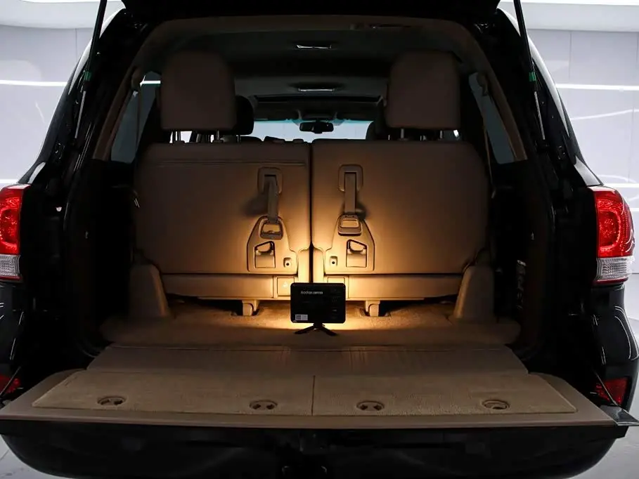 Toyota Land Cruiser 2012 — Фото 17/19