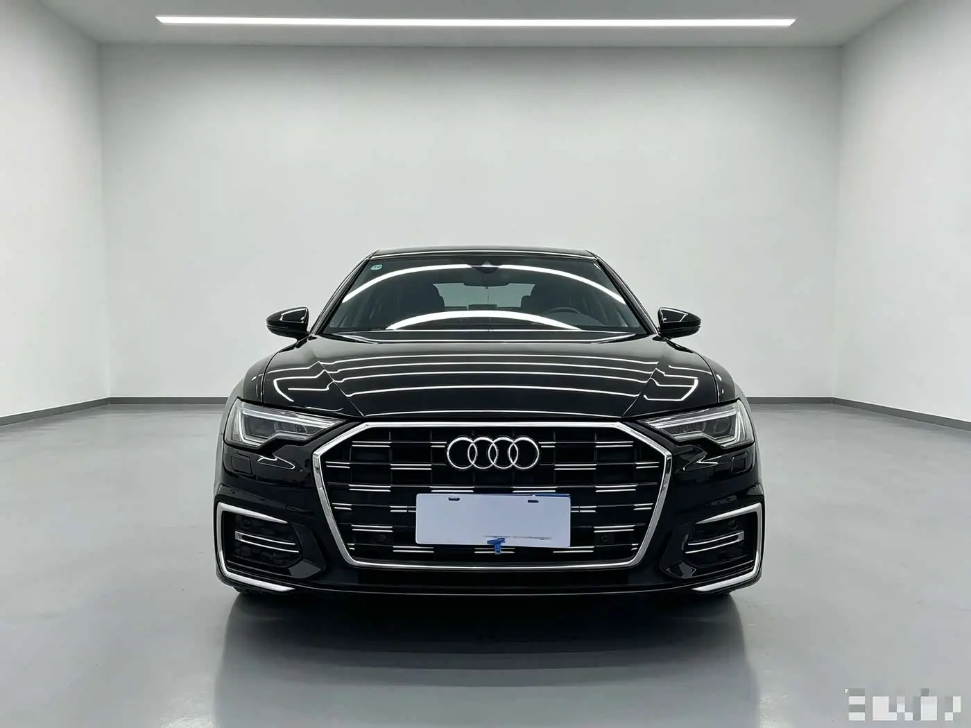 Audi A6L 2024 — Фото 2/11