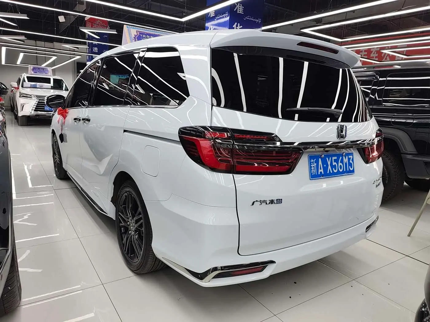 Honda Odyssey 2023 — Photo 7/16