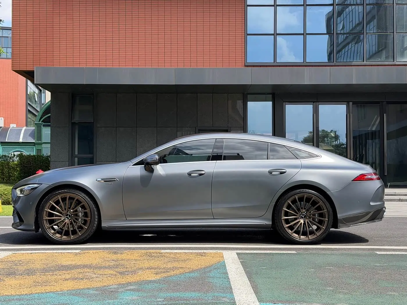 Mercedes-Benz AMG GT 2019 — Photo 4/19