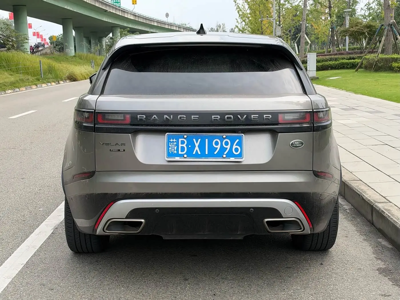 Land Rover Range Rover Velar 2018 — Photo 6/13