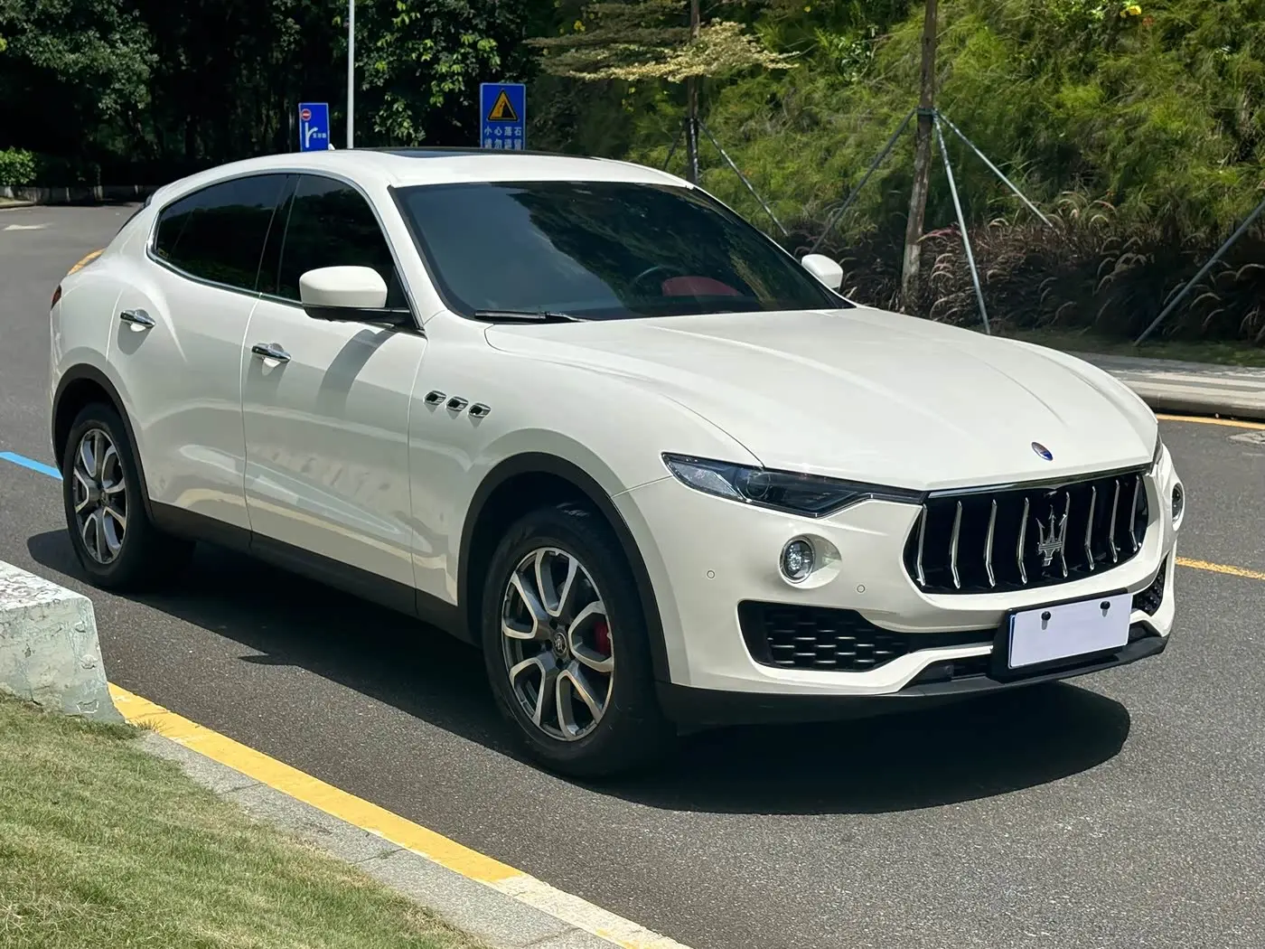 Maserati Levante 2021 — Photo 3/20
