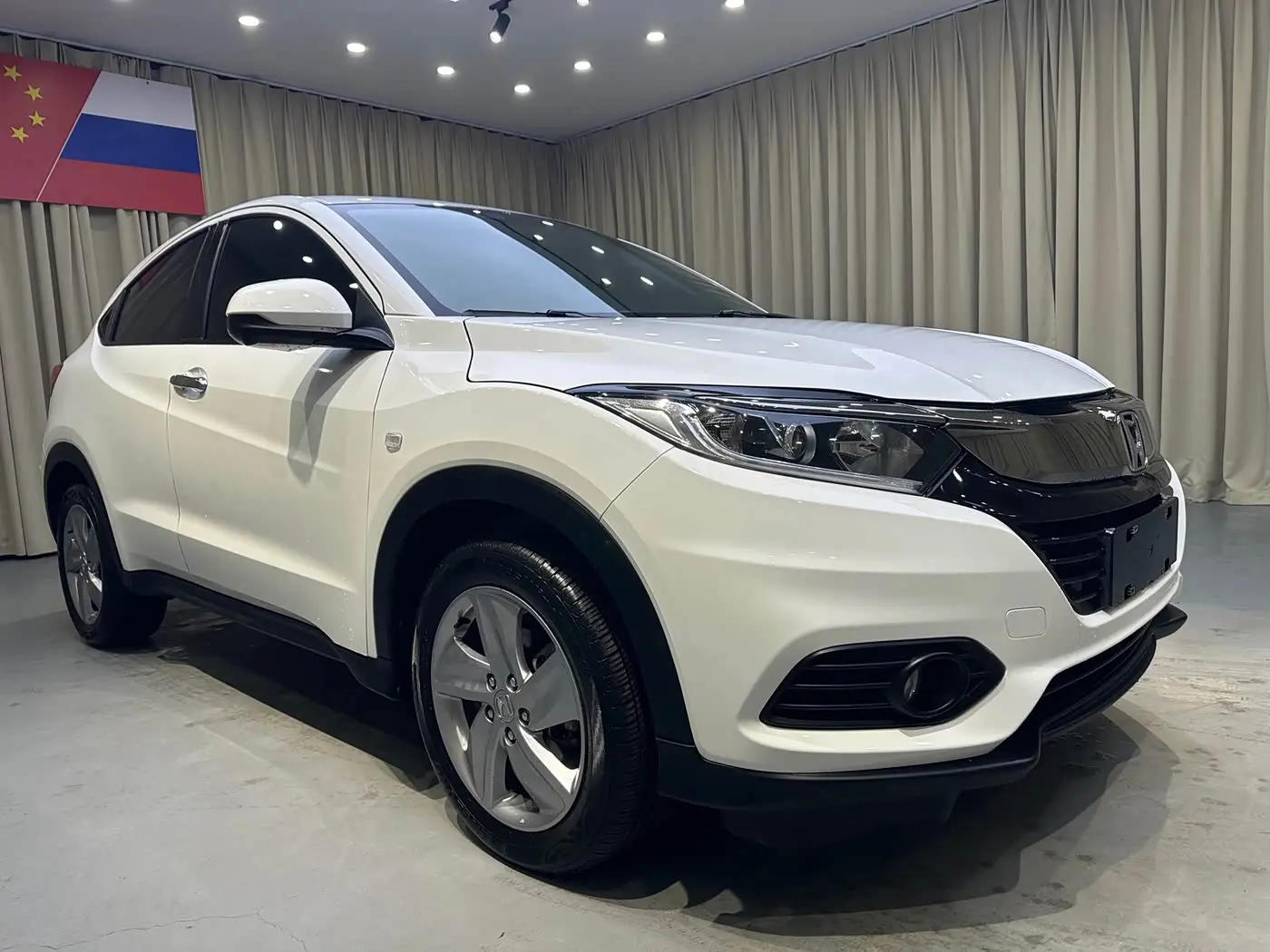 Honda Vezel 2022 — Photo 3/20