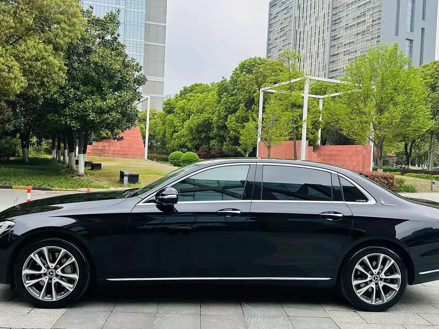 Mercedes-Benz E-Class 2018 — Фото 4/9