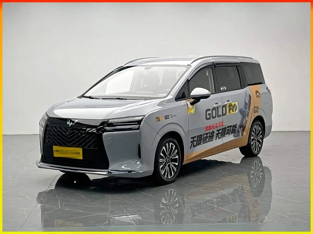 Wuling Motors Xingguang 730 New Energy, 2025