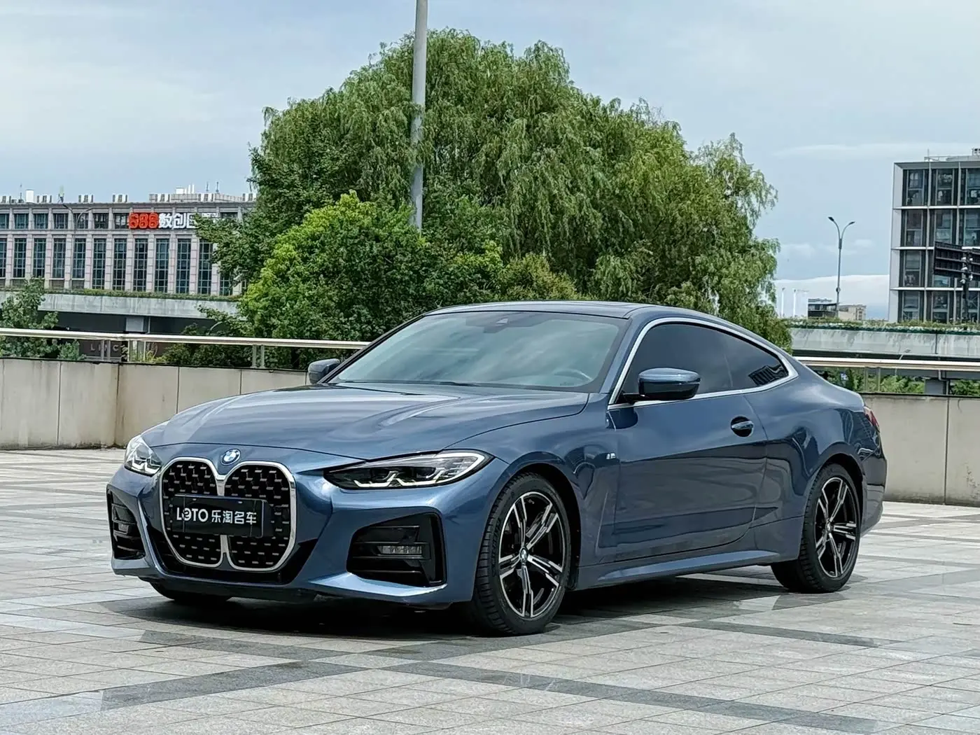 BMW 4 Series 2022 — Photo 1/13