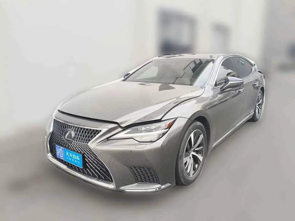 Lexus LS, 2021