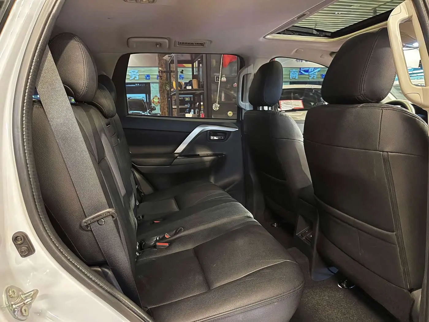 Mitsubishi Pajero Sport 2022 — Photo 20/20