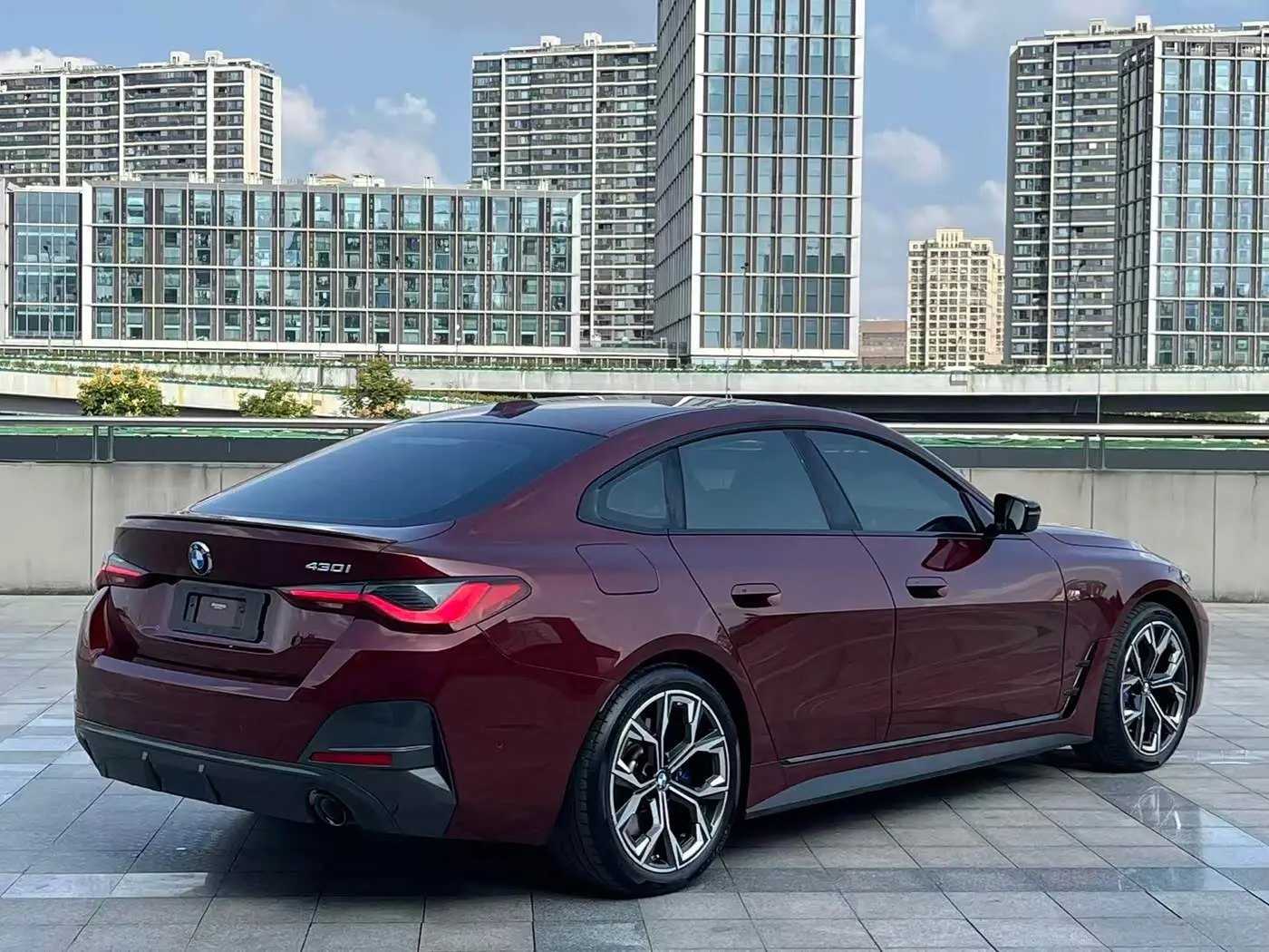 BMW 4 Series 2023 — Şəkil 17/19