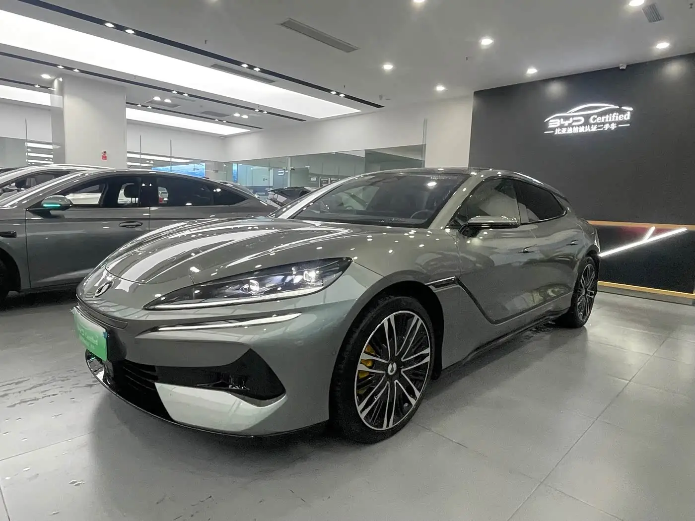 Denza Z9GT, 2025