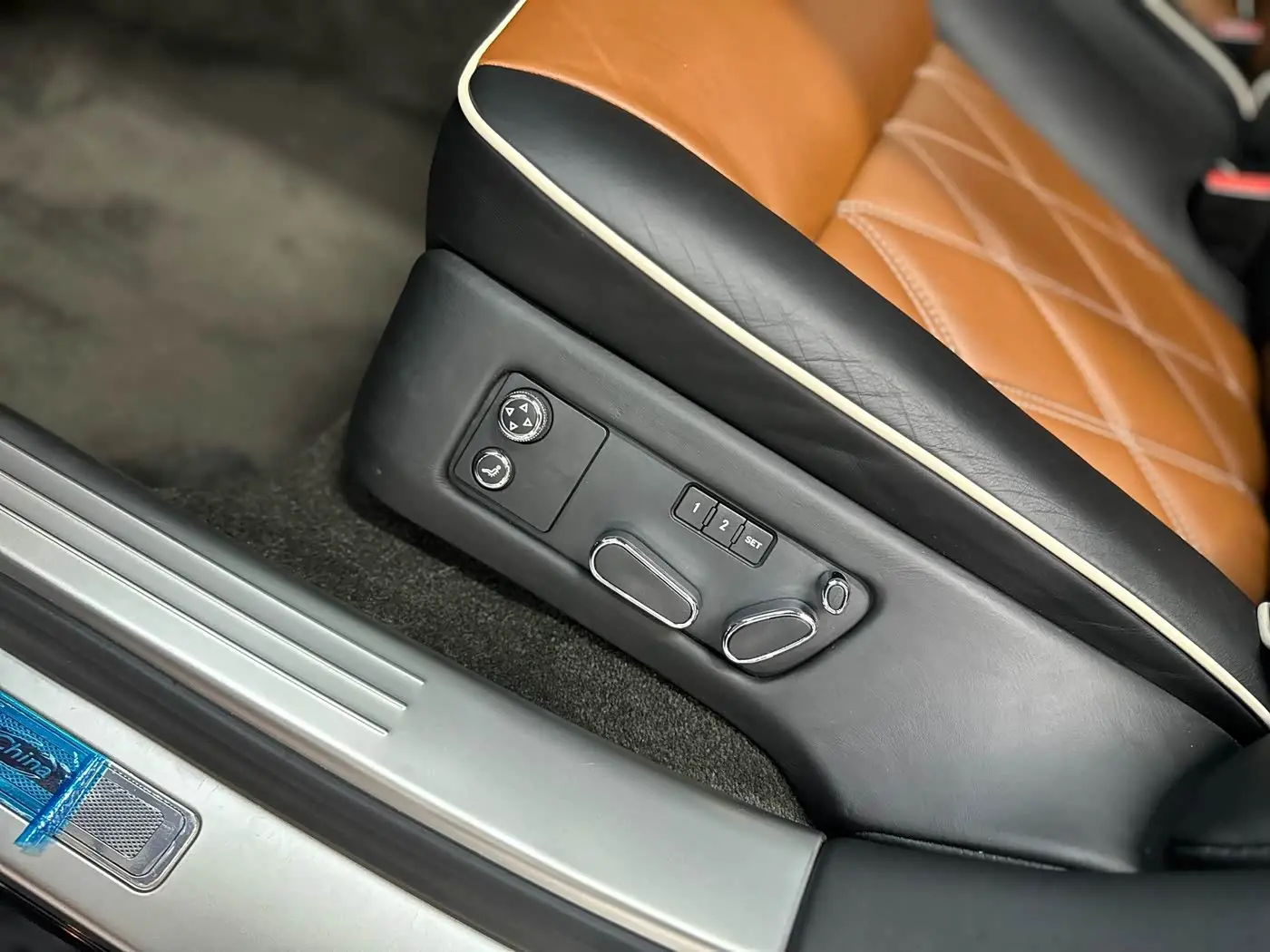Bentley Flying Spur 2012 — Фото 10/20