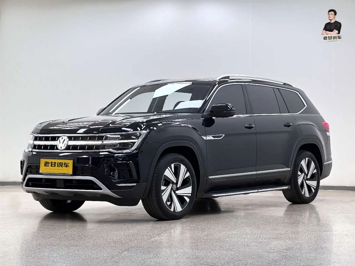 Volkswagen Teramont 2022 — Photo 1/10