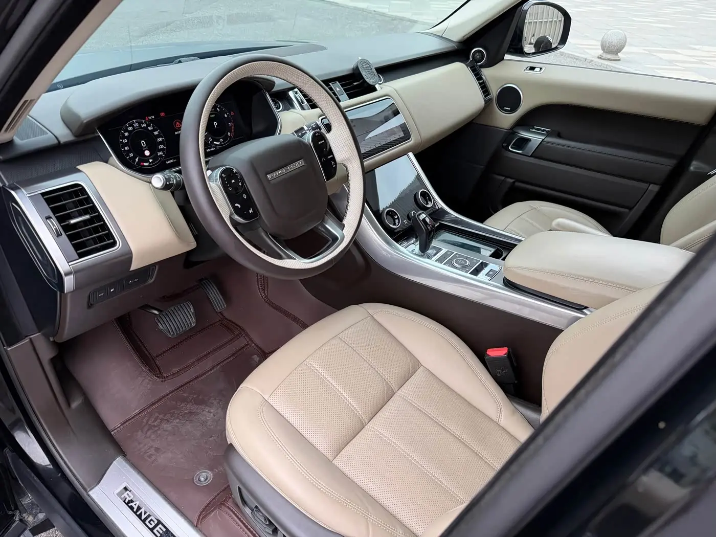 Land Rover Range Rover Sport PHEV 2021 — Фото 5/15