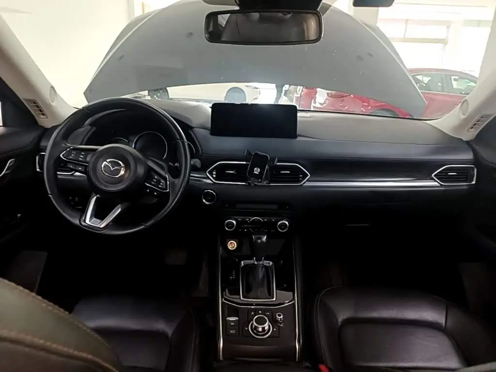 Mazda CX-5 2024 — Photo 9/19
