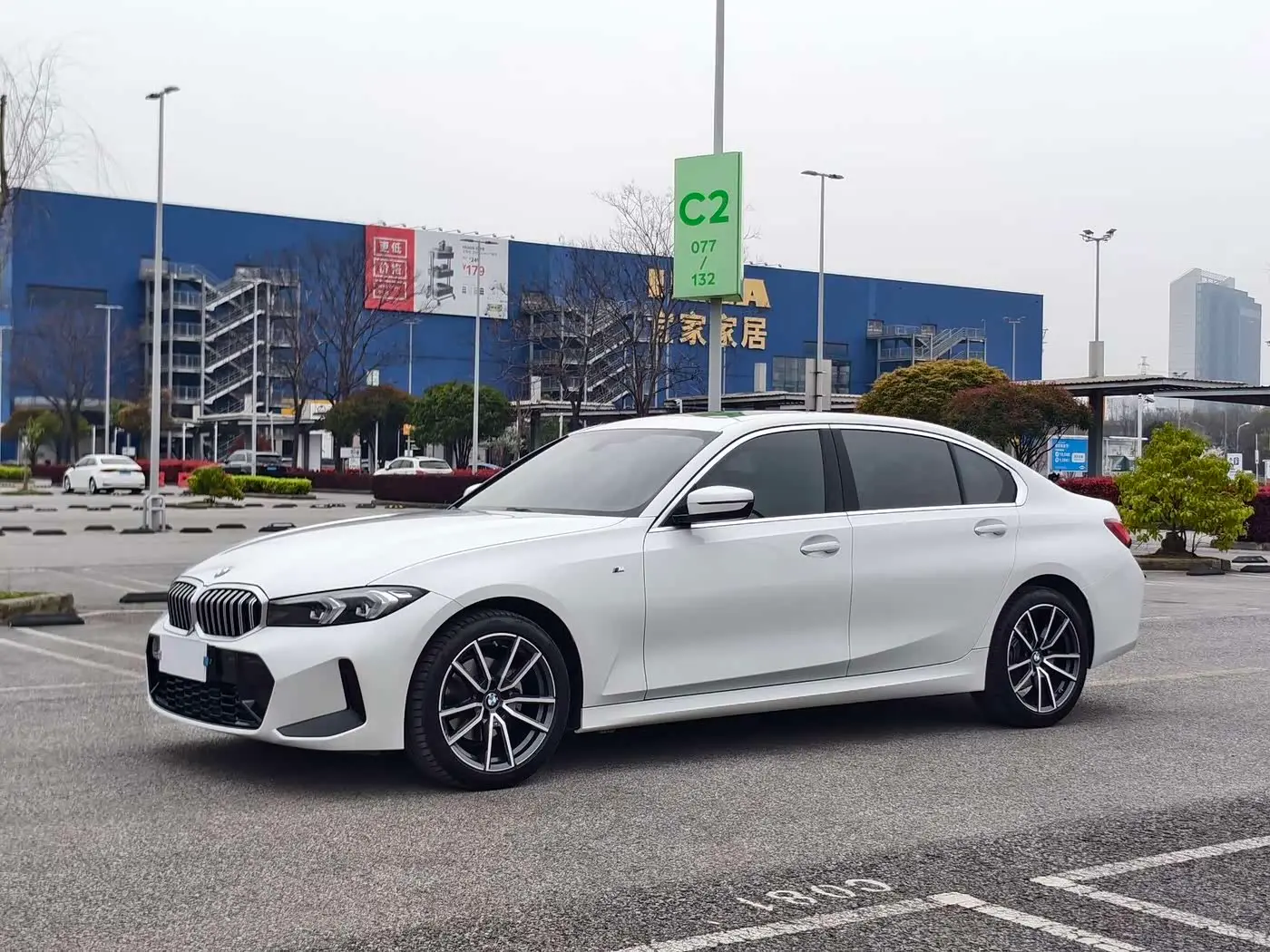 BMW 3 Series 2023 — Photo 1/20