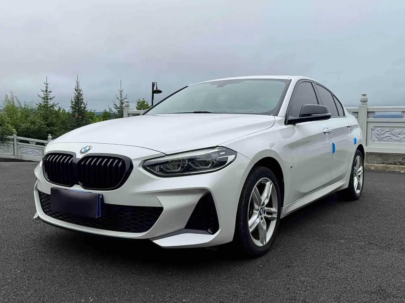 BMW 1 Series 2022 — Photo 1/20