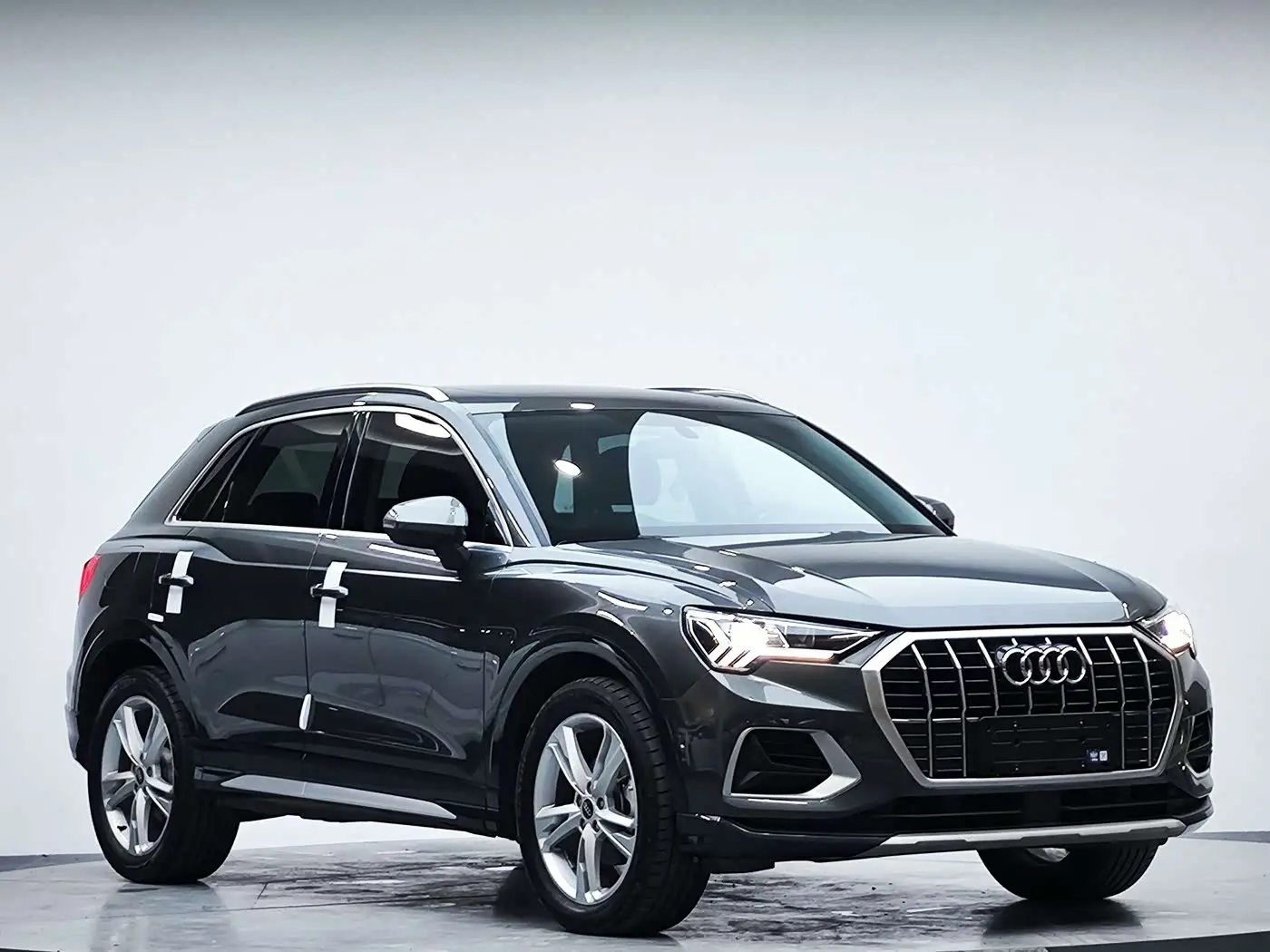 Audi Q3 2023 — Photo 4/20