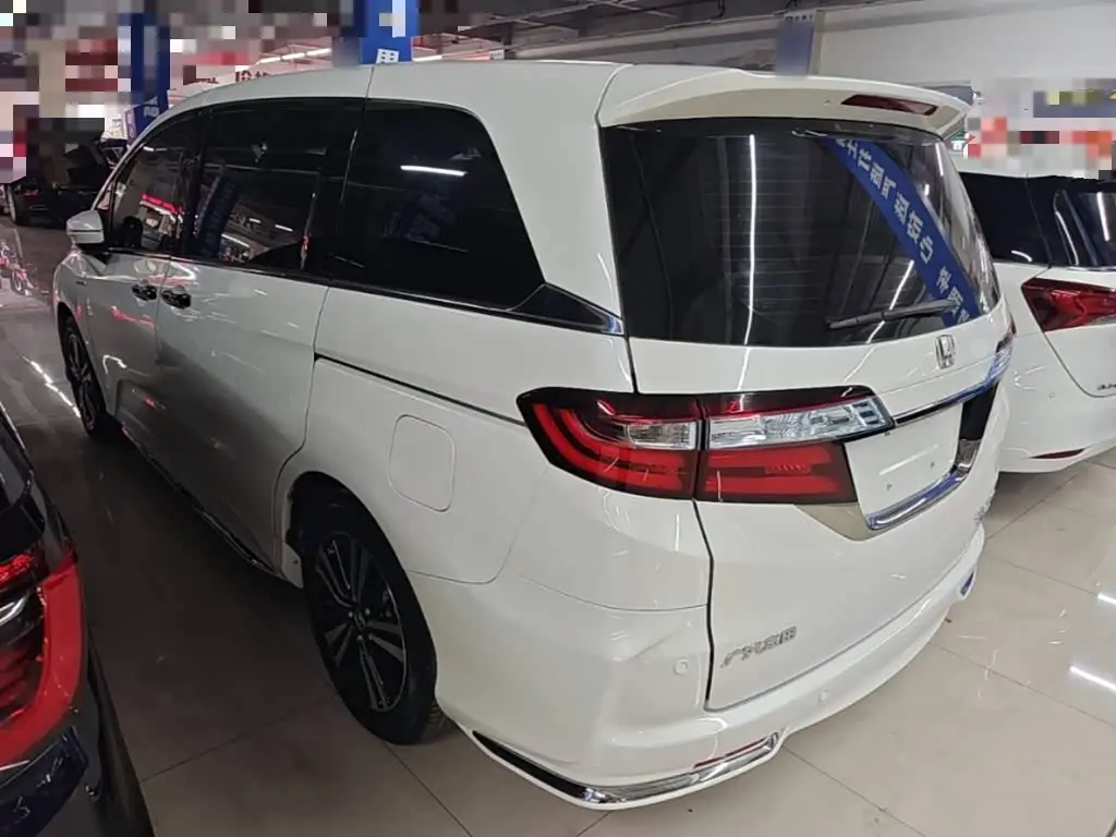 Honda Odyssey 2020 — Photo 4/19