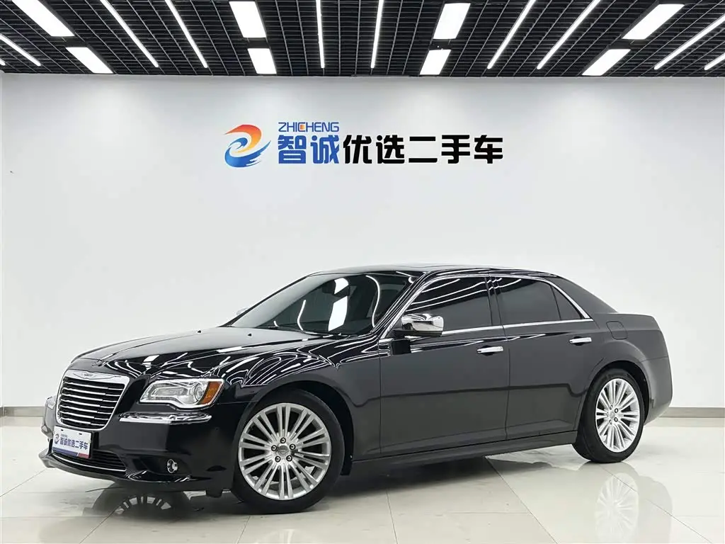 Chrysler 300C 2015 — Şəkil 1/20