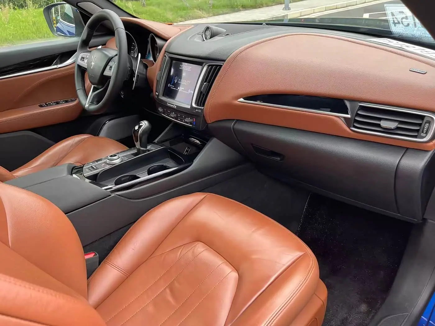 Maserati Levante 2016 — Şəkil 15/17