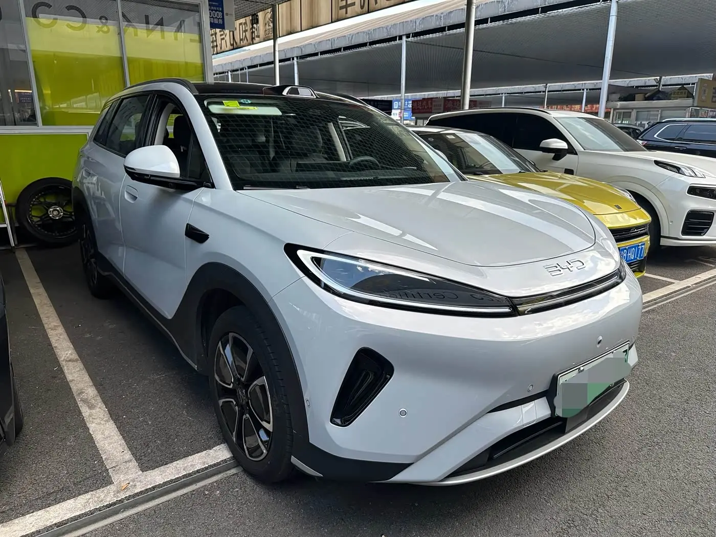 BYD Seal 05 DM-i 2026 — Фото 2/9