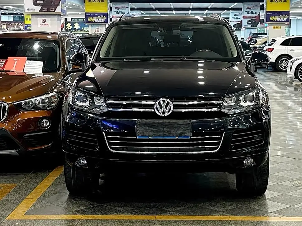 Volkswagen Touareg 2014 — Фото 2/10