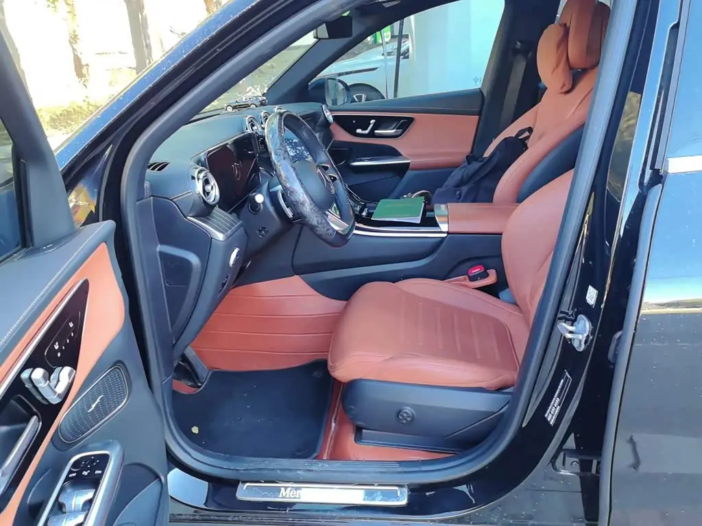 Mercedes-Benz GLC 2024 — Photo 11/20