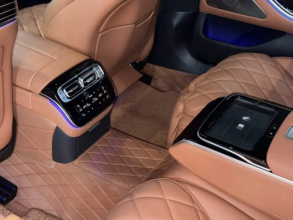 Mercedes-Benz S-Class 2023 — Фото 11/20