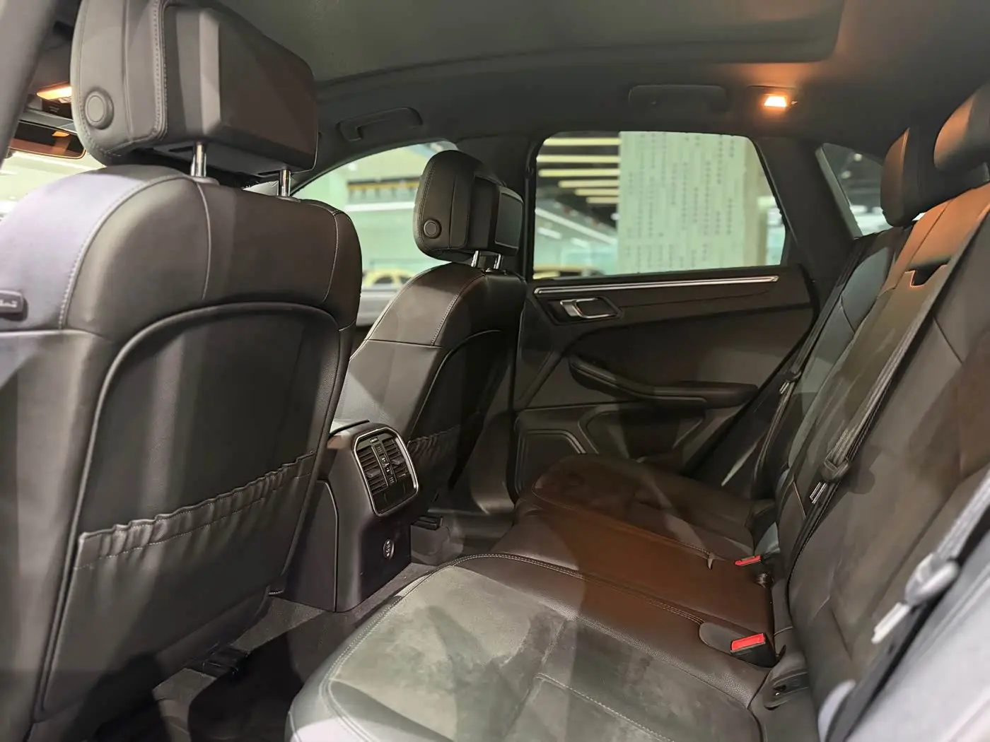 Porsche Macan 2019 — Şəkil 7/16