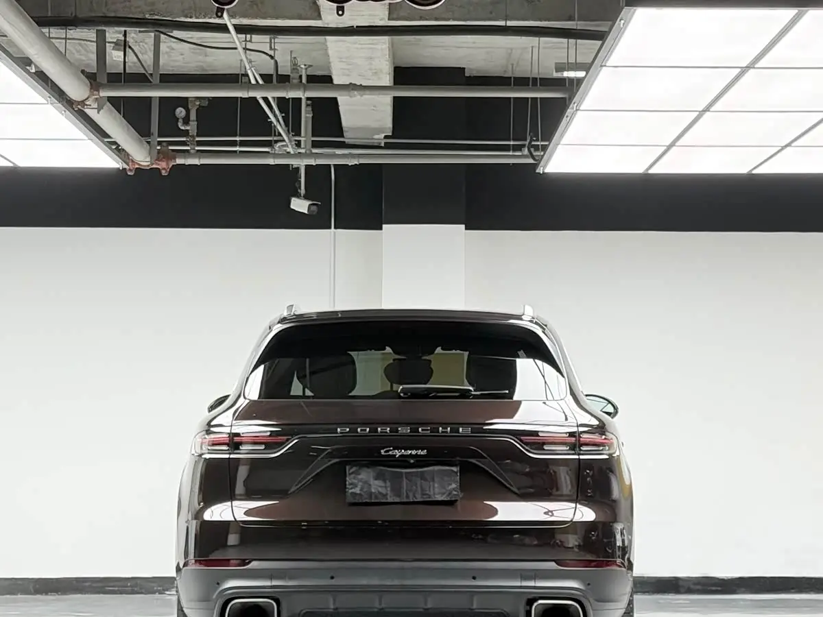 Porsche Cayenne 2018 — Фото 18/19