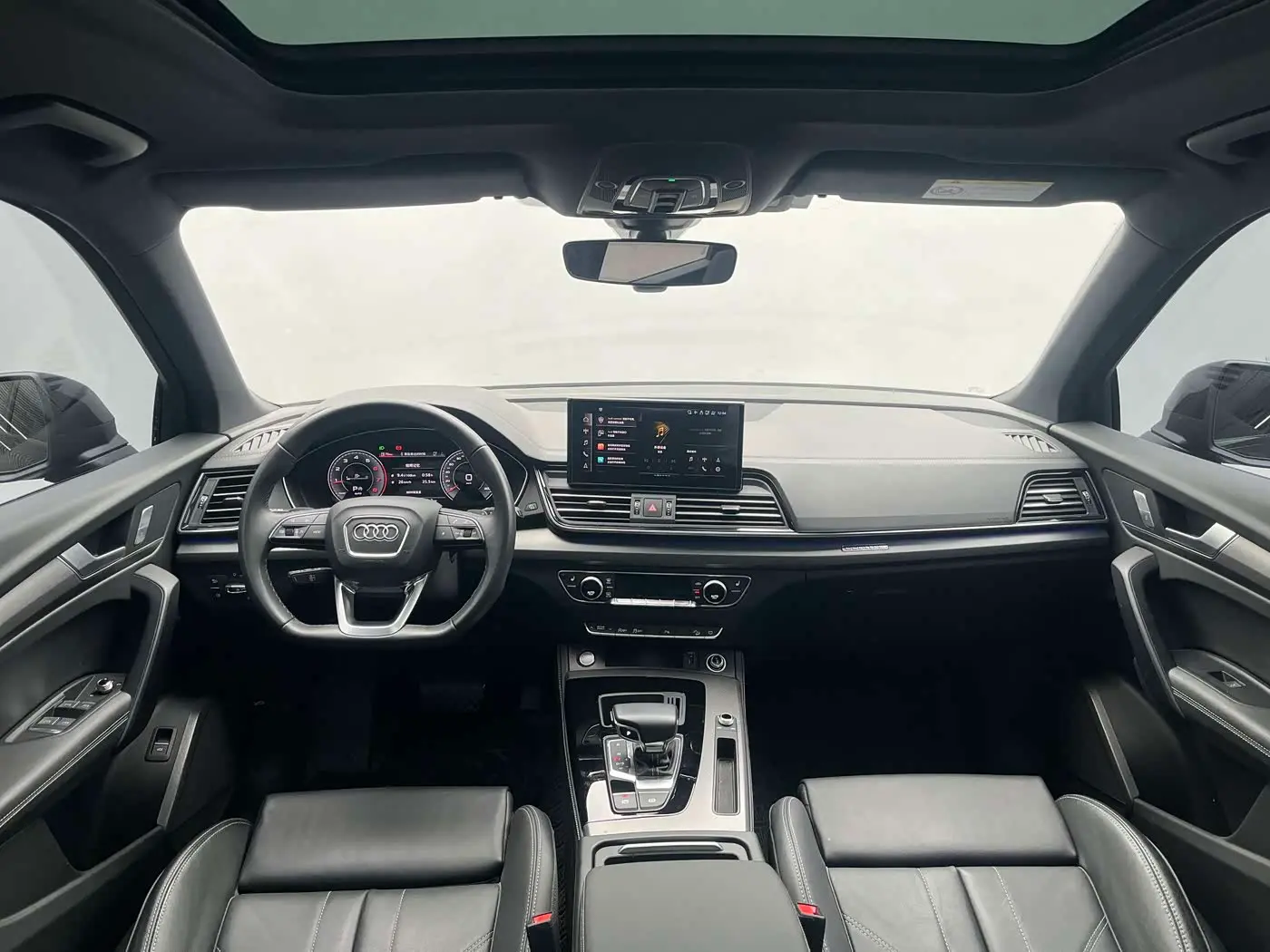 Audi Q5L 2024 — Photo 6/7