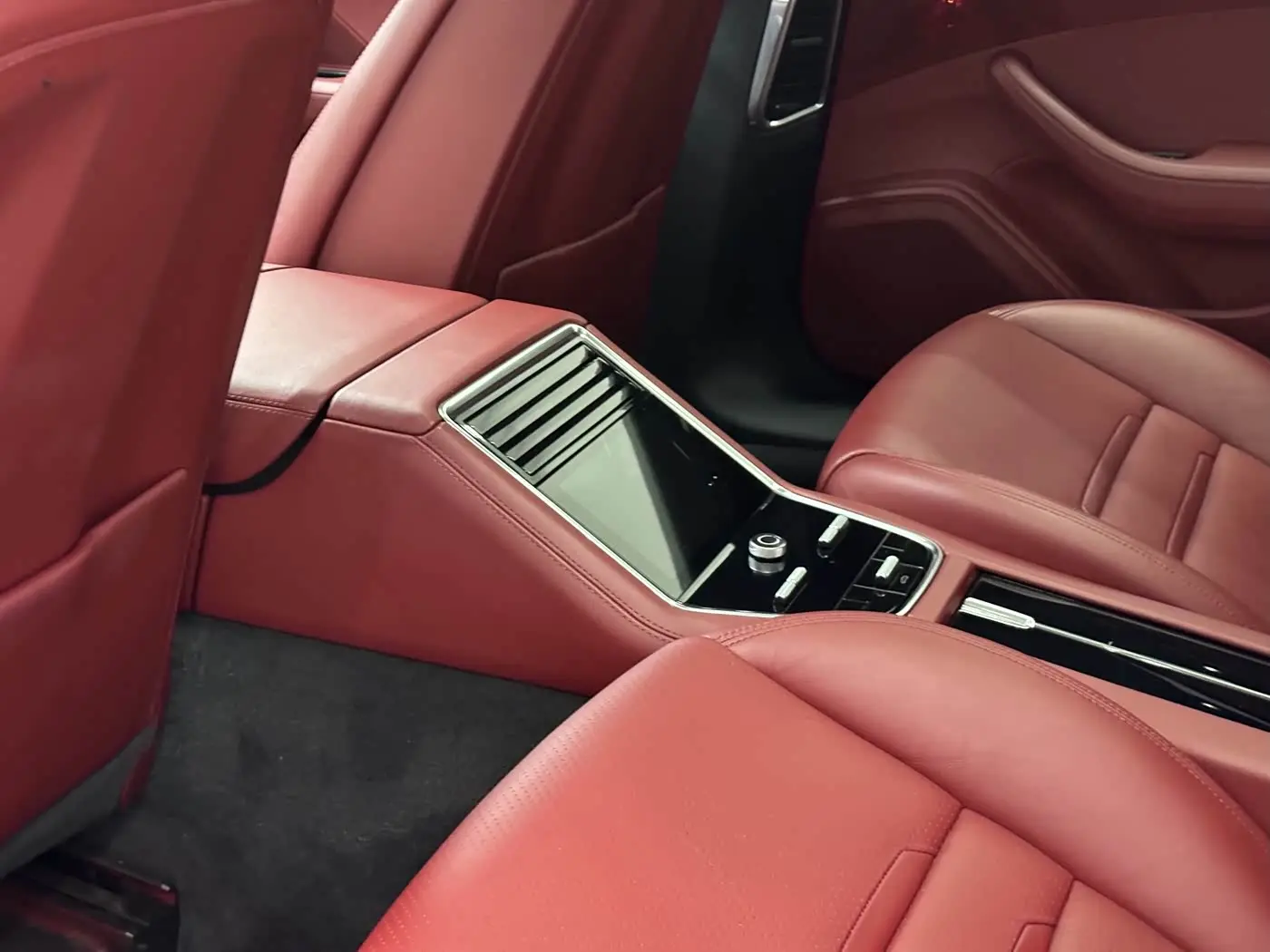Porsche Panamera 2021 — Photo 14/20