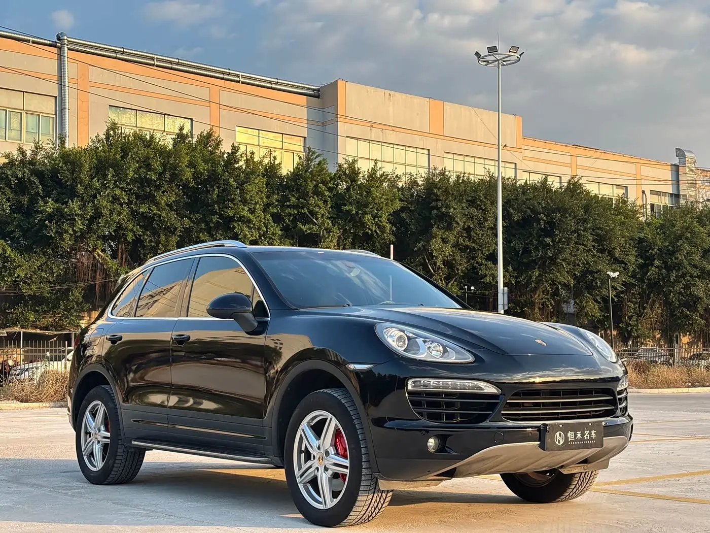 Porsche Cayenne 2013 — Photo 6/18