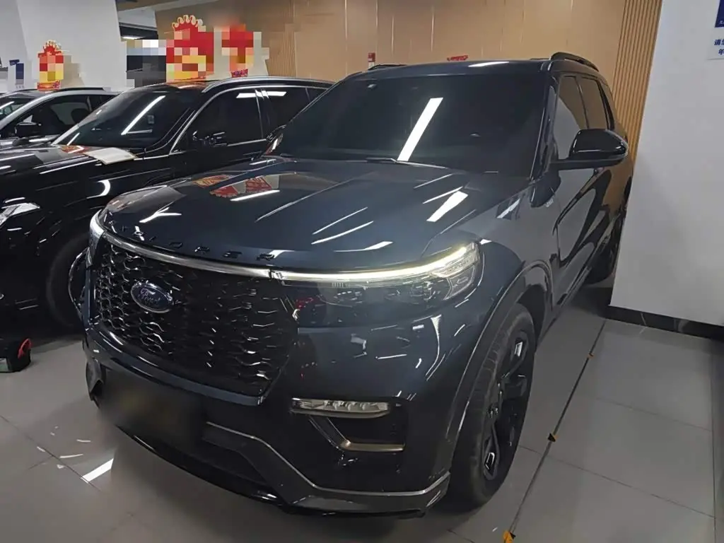 Ford Explorer 2022 — Photo 1/20