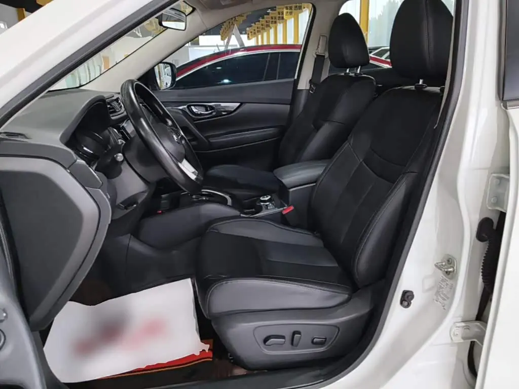 Nissan X-Trail 2023 — Photo 14/19