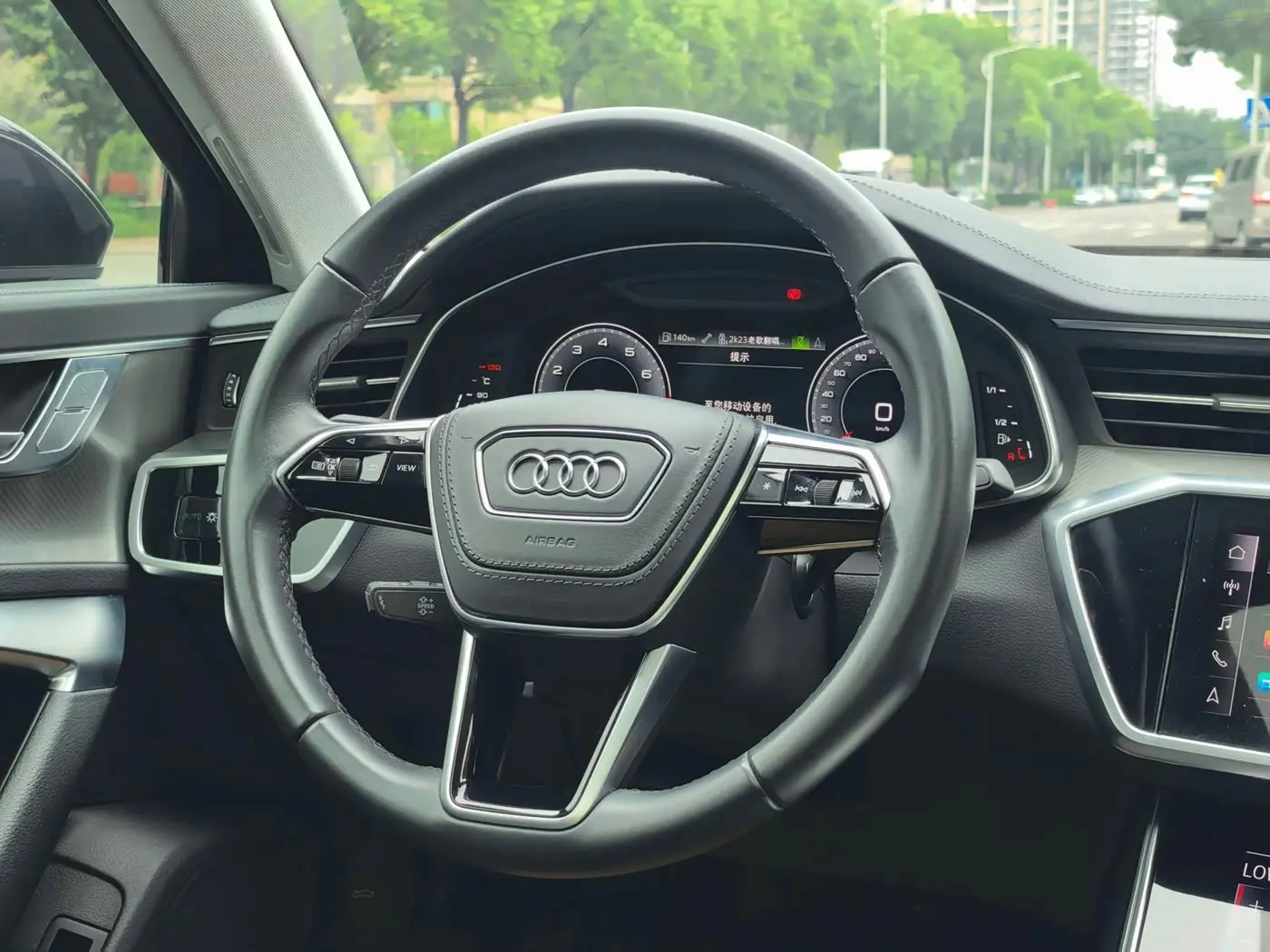 Audi A6L 2023 — Photo 9/16