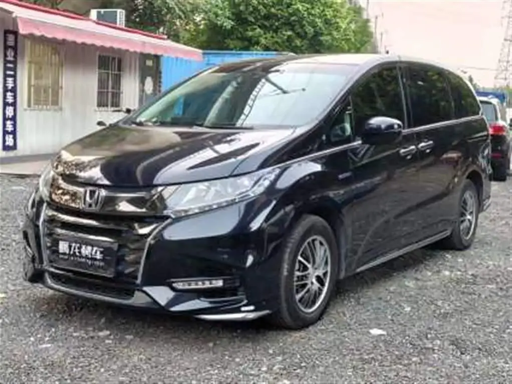Honda Odyssey 2020 — Photo 1/10