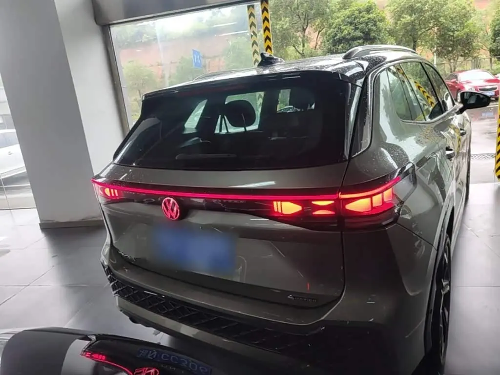 Volkswagen Tayron 2025 — ფოტო 6/20