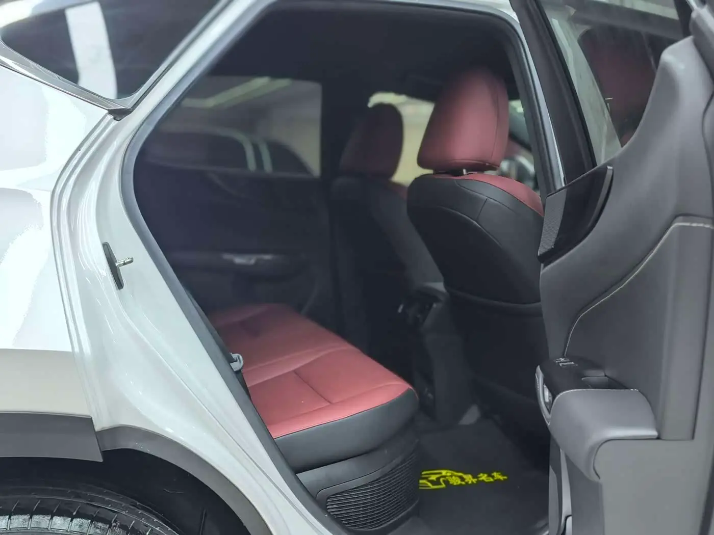 Lexus NX 2023 — Photo 13/20