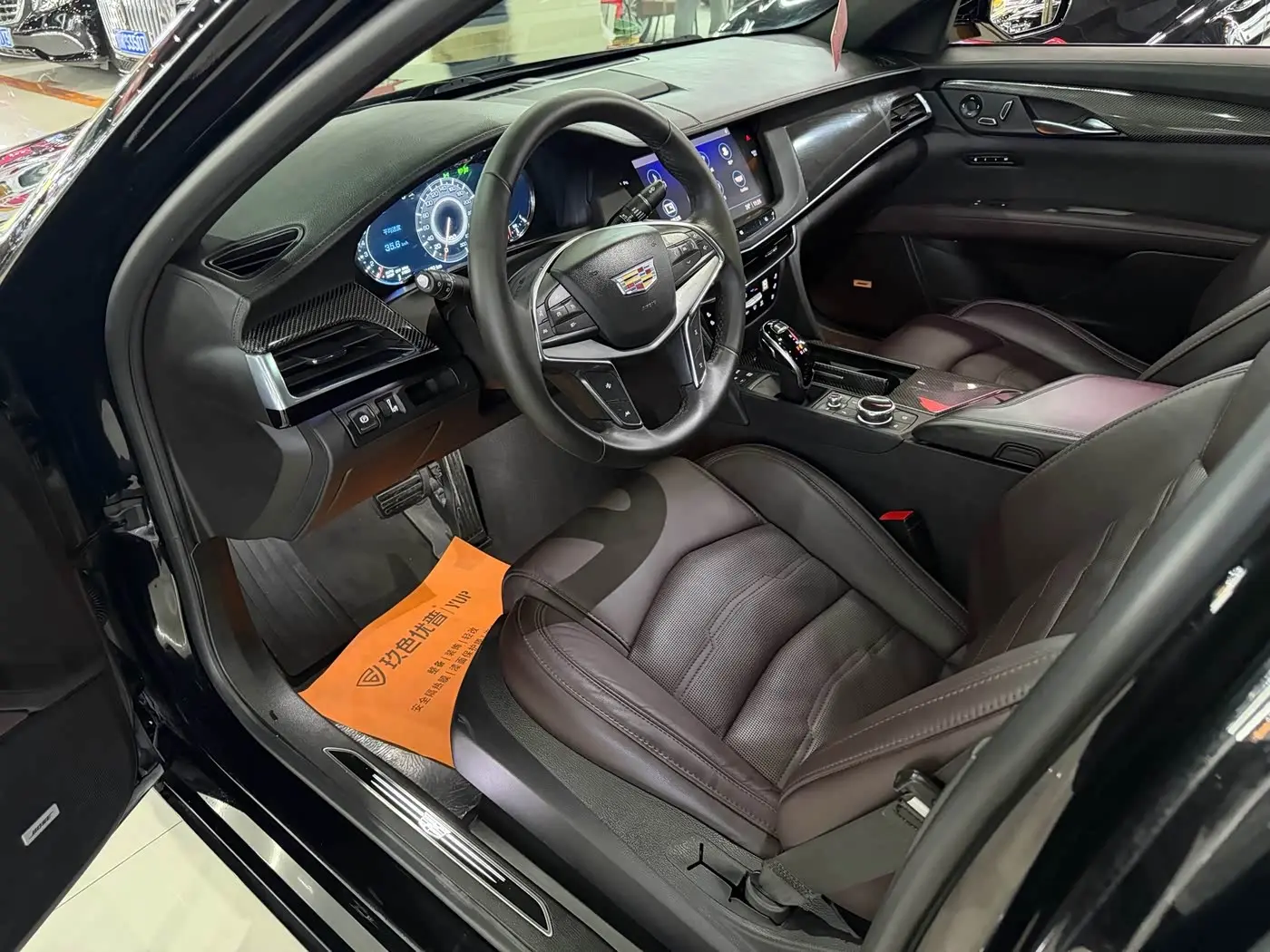Cadillac CT6 2023 — Photo 11/20