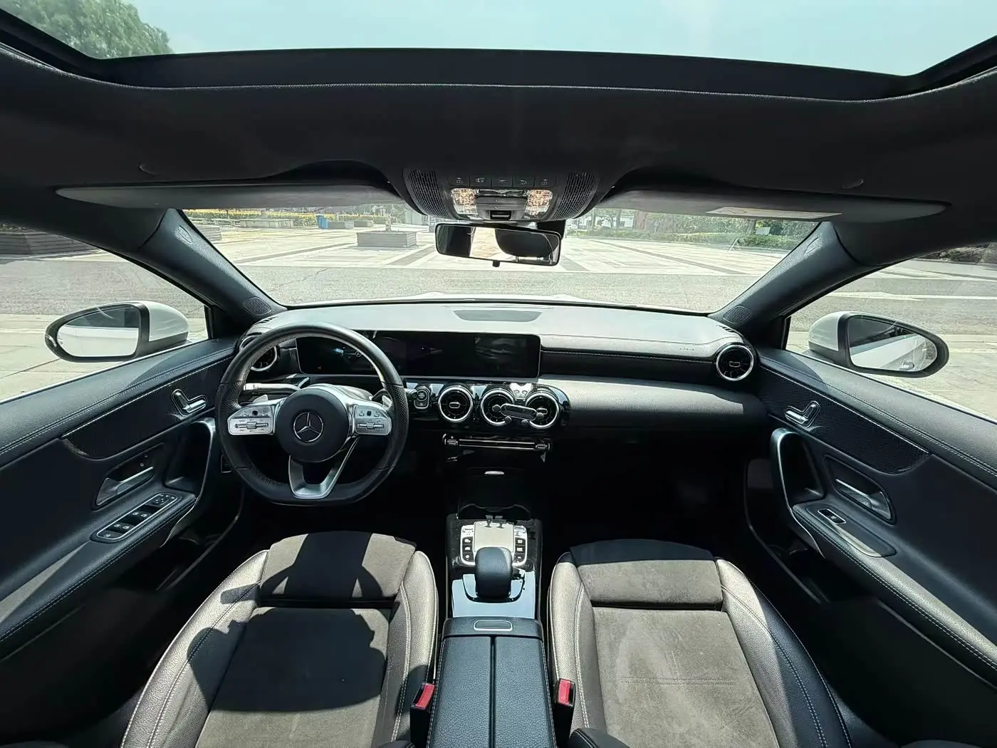 Mercedes-Benz A-Class 2019 — Фото 5/6