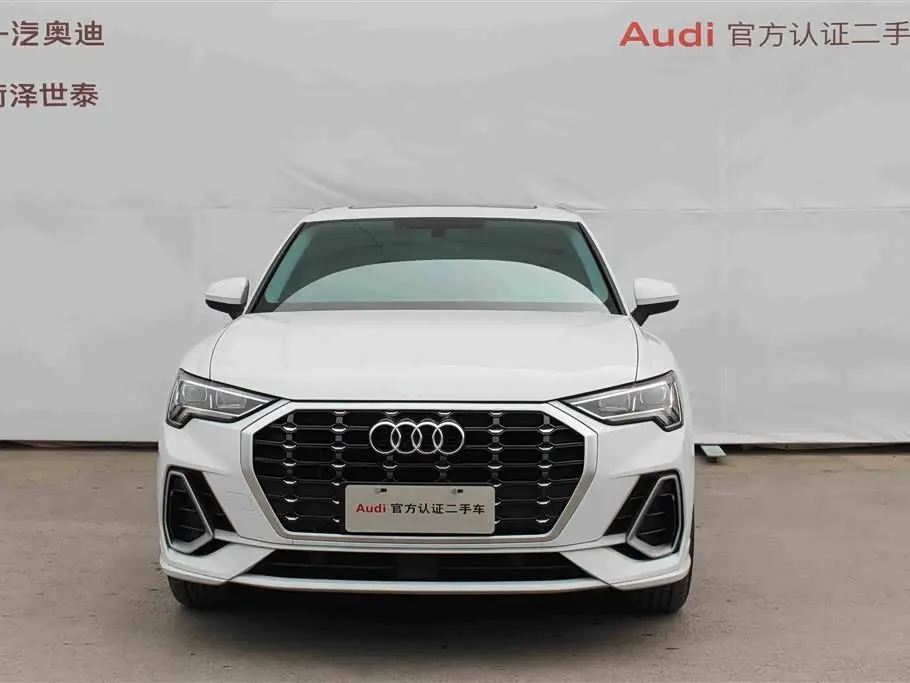 Audi Q3 2021 — Фото 4/17