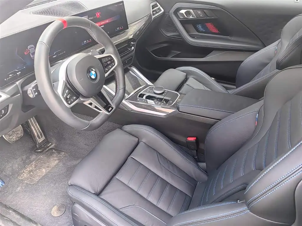 BMW M240i 2026 — Photo 8/18