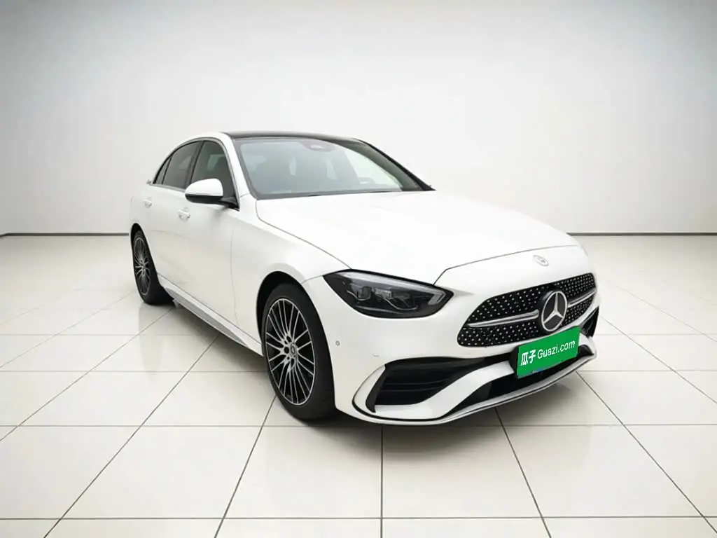 Mercedes-Benz C-Class 2024 — Фото 3/20