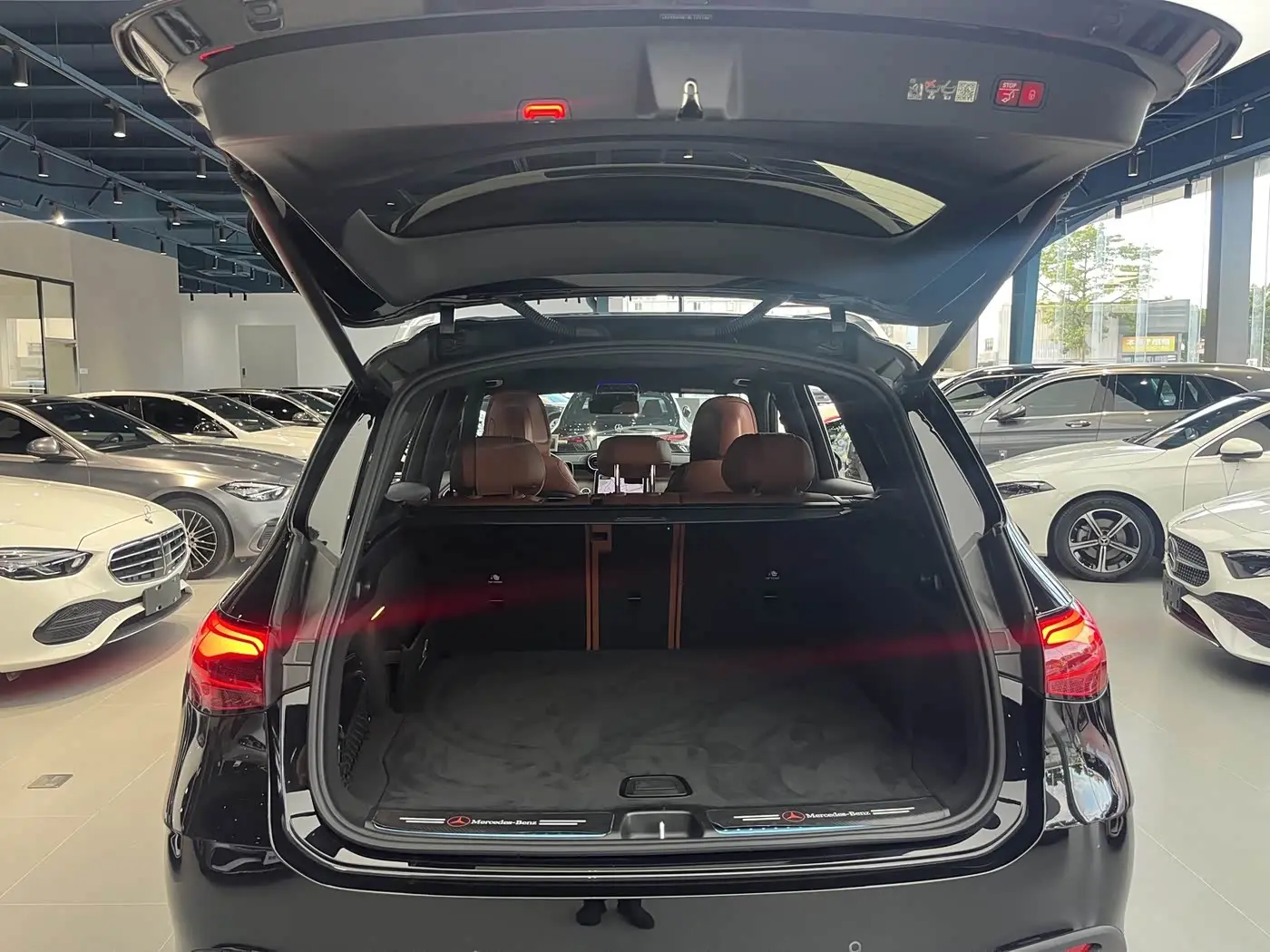 Mercedes-Benz GLC 2024 — Photo 19/20