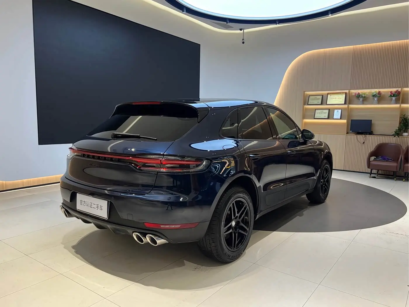 Porsche Macan 2019 — Photo 6/20